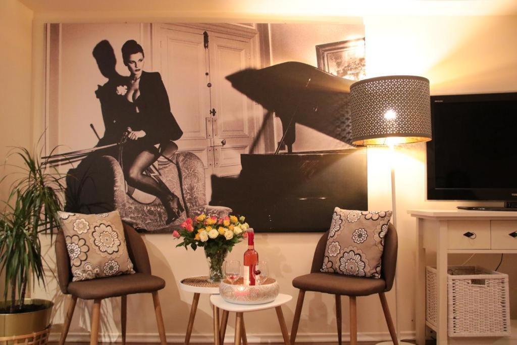 בוקרשט Eva Twin Apartments מראה חיצוני תמונה