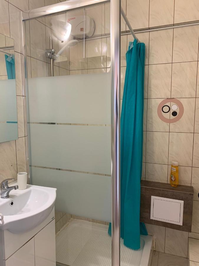 בוקרשט Eva Twin Apartments מראה חיצוני תמונה