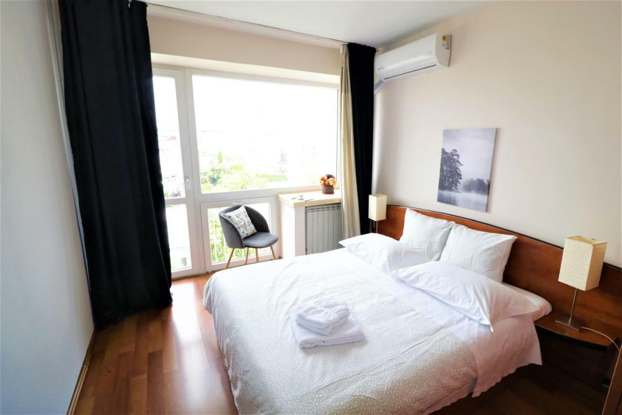 בוקרשט Eva Twin Apartments מראה חיצוני תמונה
